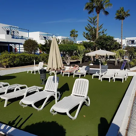 Avenue * プエルト・デル・カルメン